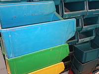 Lot 188 - sorteerbakjes. 50 stuks - afbeelding 3 van  4