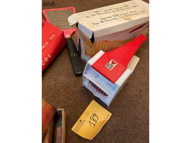 Lot 189 - krups broodsnijmachine - afbeelding 4 van  4