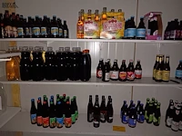 Lot 19 - bakken bieren, losse flesjes en sangria - afbeelding 5 van  6