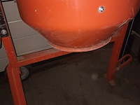 Lot 19 - betonmolen - afbeelding 4 van  5