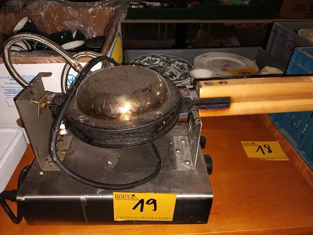 Lot 19 - bubbel wafel maker - afbeelding 1 van  5