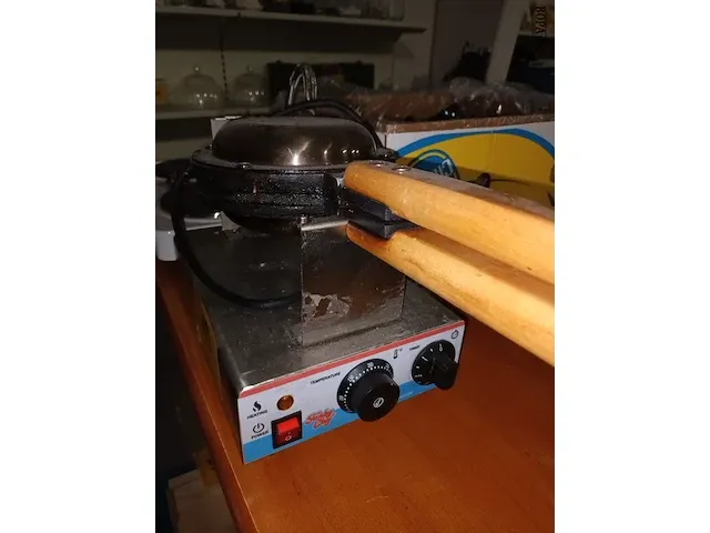 Lot 19 - bubbel wafel maker - afbeelding 2 van  5