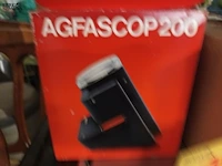Lot 19 - diascoop en diaprojector - afbeelding 3 van  3