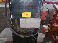 Lot 19 - elektriciteitskast / werfkast