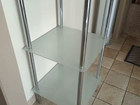 Lot 19 - glazen etagère - afbeelding 3 van  3