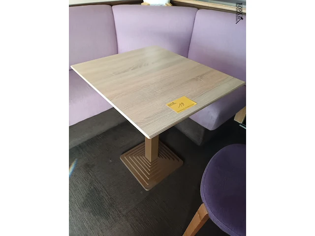 Lot 19 - hilma tafel. 3 stuks - afbeelding 1 van  2