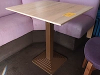 Lot 19 - hilma tafel. 3 stuks - afbeelding 2 van  2