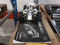 Lot 19 - lego technic f1 williams fw41 - afbeelding 1 van  3