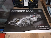 Lot 19 - lego technic f1 williams fw41 - afbeelding 3 van  3