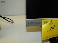 Lot 19 - pc monitor lenovo - afbeelding 2 van  3