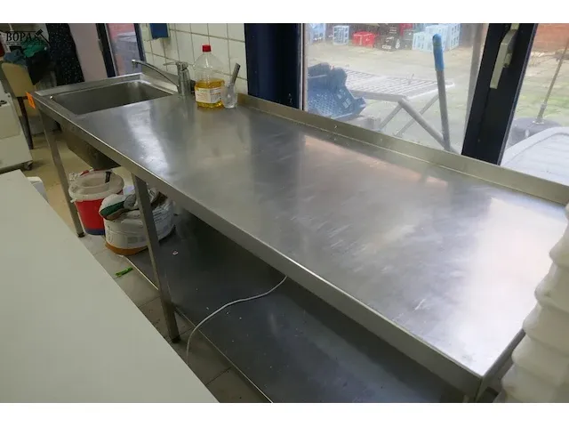 Lot 19 - rvs spoeltafel - afbeelding 2 van  4