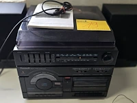 Lot 19 - stereo toren fronteck - afbeelding 1 van  4