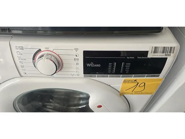 Lot 19 - wasmachine hoover 8 kg - afbeelding 4 van  4