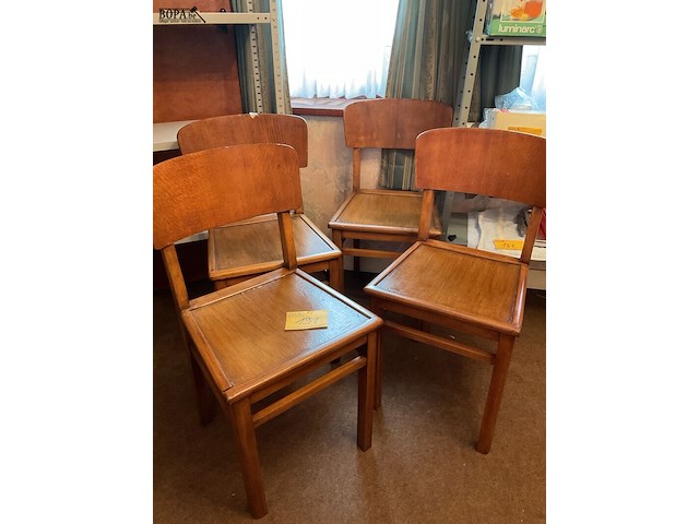 Lot 191 - keukenstoelen, 4 stuks - afbeelding 1 van  3