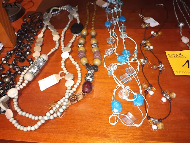 Lot 191 - lot juwelen - afbeelding 3 van  3