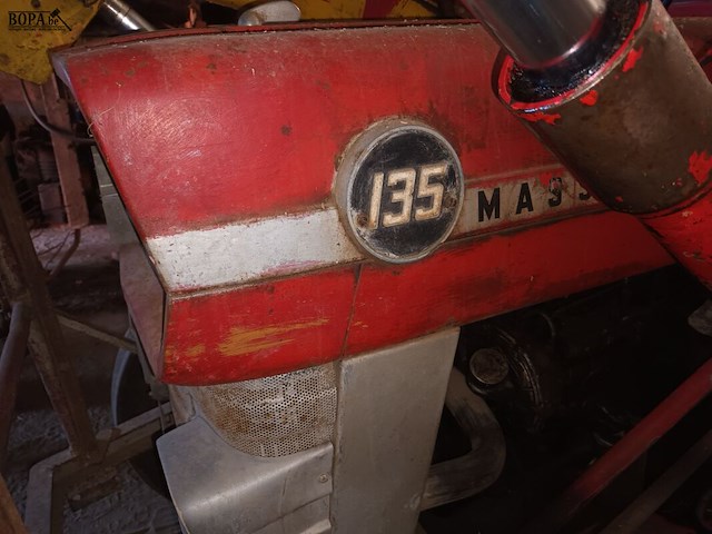 Lot 191 - tractor massey-ferguson 135/8 s (1969-chass.625172) - afbeelding 13 van  14