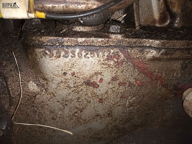 Lot 191 - tractor massey-ferguson 135 - afbeelding 3 van  14