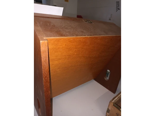 Lot 192 - presentatie kastje voor sigaren - afbeelding 4 van  5