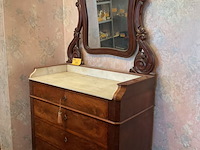 Lot 193 - commode mahoniehout met spiegel en 4 lades - afbeelding 4 van  6