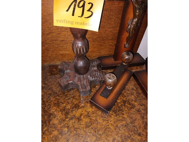 Lot 193 - houten decoratie. 4 stuks - afbeelding 2 van  3
