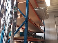 Lot 194 - palletstelling - afbeelding 1 van  3