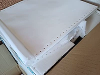 Lot 195 - tabelleer papier en etiketten - afbeelding 6 van  6