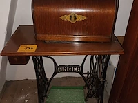Lot 196 - antieke naaimachine singer - afbeelding 1 van  6