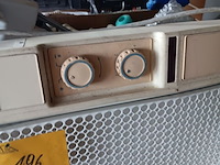 Lot 196 - elektrische radiator superser - afbeelding 2 van  3