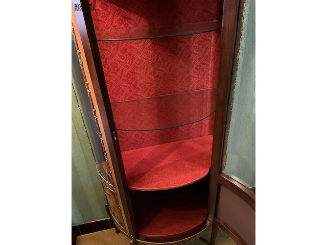 Lot 196 - italiaanse pronkkast - afbeelding 7 van  8