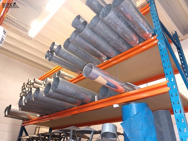 Lot 196 - stukken voor rookafvoer - afbeelding 4 van  7