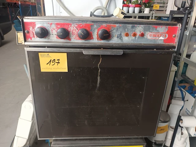 Lot 197 - elektrische oven bertos - afbeelding 1 van  3