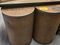 Lot 198 - vintage ton diam 45 cm h 68 cm 2 stuks - afbeelding 1 van  3