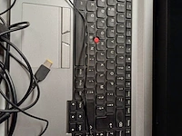 Lot 199 - acer laptop, muis, lader (h) - afbeelding 2 van  4