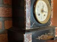 Lot 199 - marmeren staklok - afbeelding 4 van  7