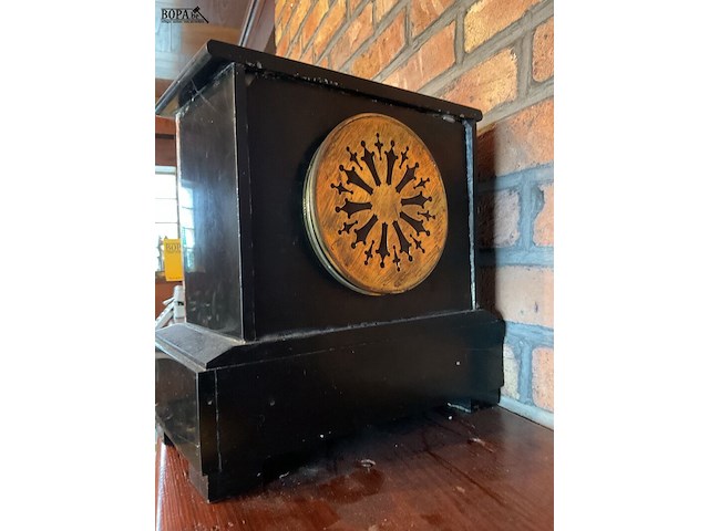 Lot 199 - marmeren staklok - afbeelding 5 van  7