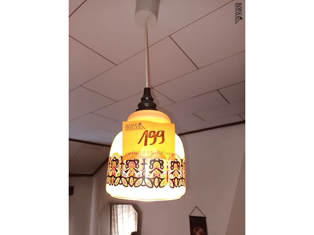 Lot 199 - vintage plafondlamp - afbeelding 1 van  2