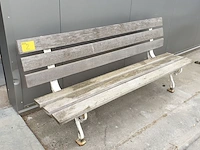 Lot 2 - antieke tuinbank - afbeelding 2 van  6