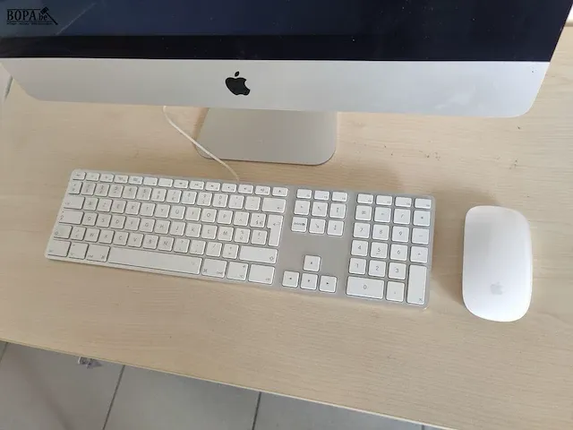 Lot 2 - apple imac 21,5 inch - afbeelding 2 van  5
