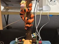 Lot 2 - disney lamp ‘winnie the pooh’