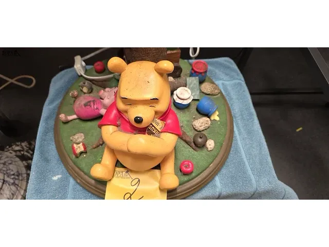 Lot 2 - disney lamp ‘winnie the pooh’ - afbeelding 2 van  5