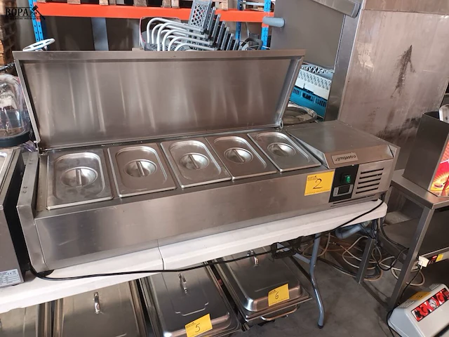 Lot 2 - gekoelde opzet saladebar - afbeelding 1 van  5