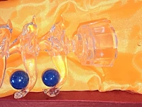 Lot 2 - glinsterballen en glasfiguren dolfijnen - afbeelding 5 van  5