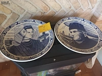 Lot 2 - hollandse delft borden. 2 stuks - afbeelding 1 van  4