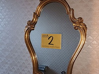 Lot 2 - kuifspiegel in vergulde lijst