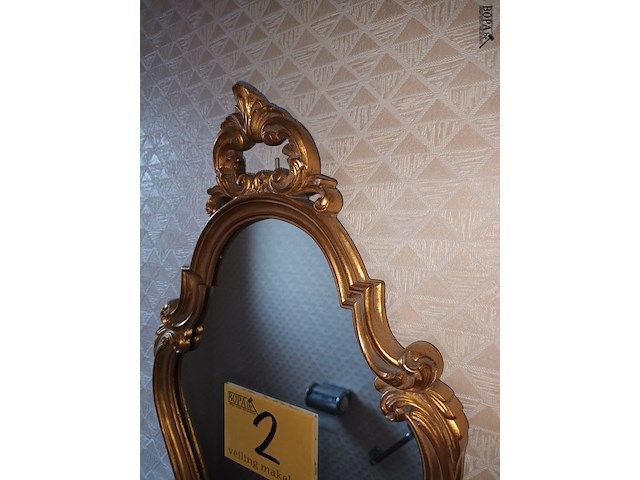 Lot 2 - kuifspiegel in vergulde lijst - afbeelding 2 van  3