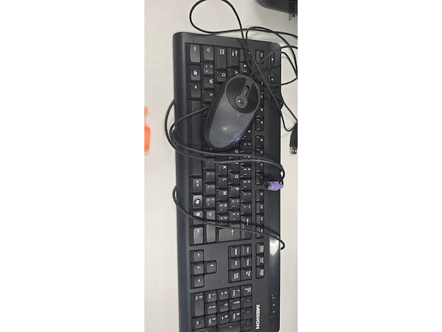 Lot 2 - pc medion + toetsenbord medion + muis - afbeelding 3 van  4