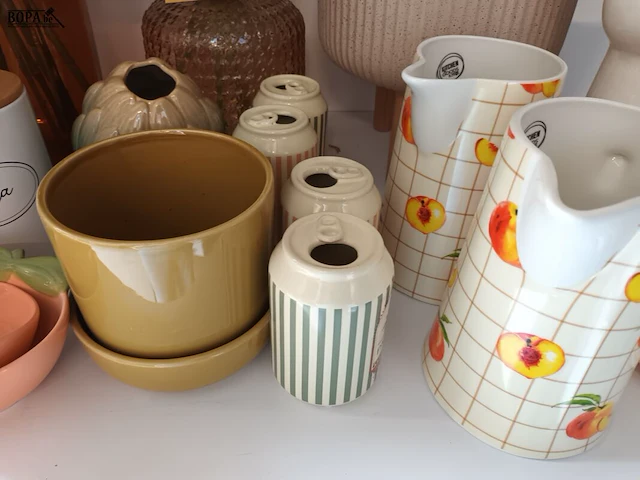 Lot 2 - potten en vazen. 21 stuks - afbeelding 5 van  6