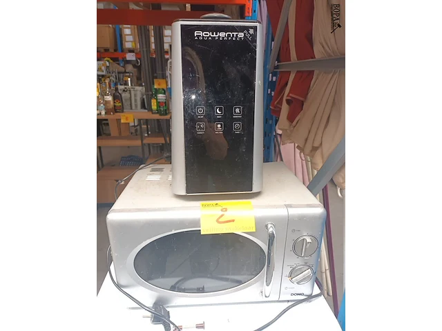Lot 2 - rowenta aqua perfect en microgolfoven - afbeelding 1 van  4