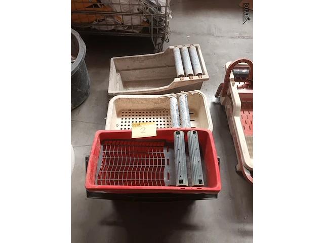 Lot 2 - sponskuisbak. 3 stuks - afbeelding 1 van  2