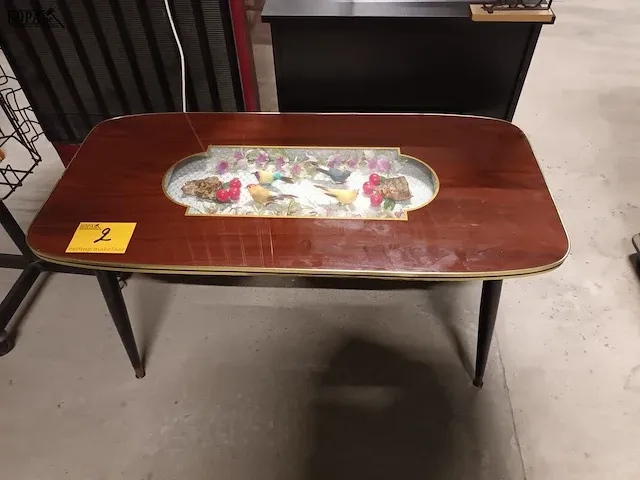 Lot 2 - vintage salontafel met vogeltjes - afbeelding 1 van  3